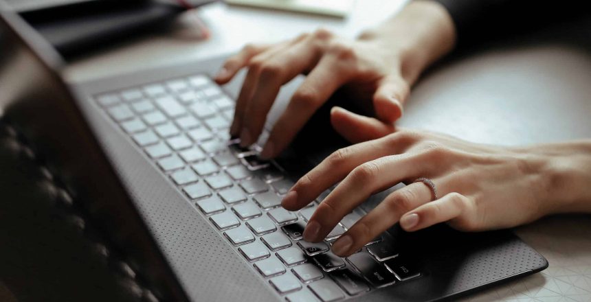 Job. Business woman in the office